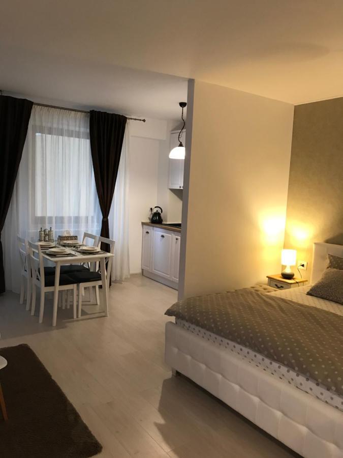 White Season Residence Μπρασόβ Εξωτερικό φωτογραφία